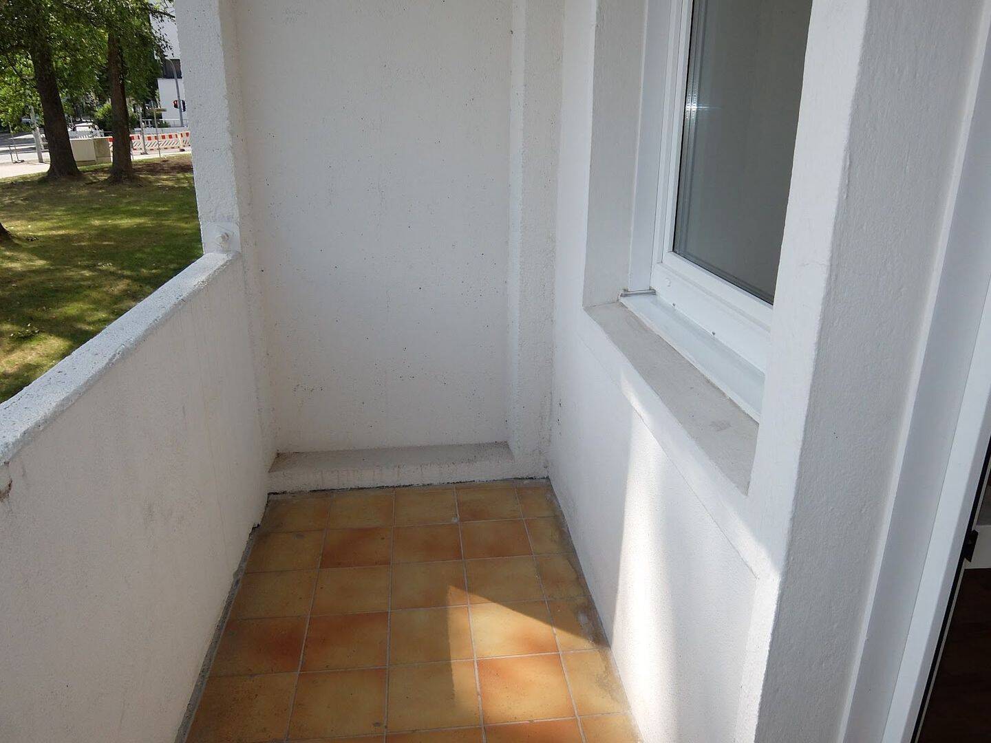 2-Zimmer-Wohnung mit Einbauküche und Waschmaschine – Chemnitz – Vorschaubild 7