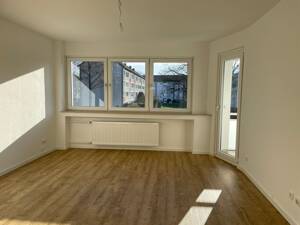 Modernisierte 3-Zi.-Whg. mit Balkon in angrenzender Nähe zu E-Haarzopf! – 45149 Essen – Vorschaubild 3