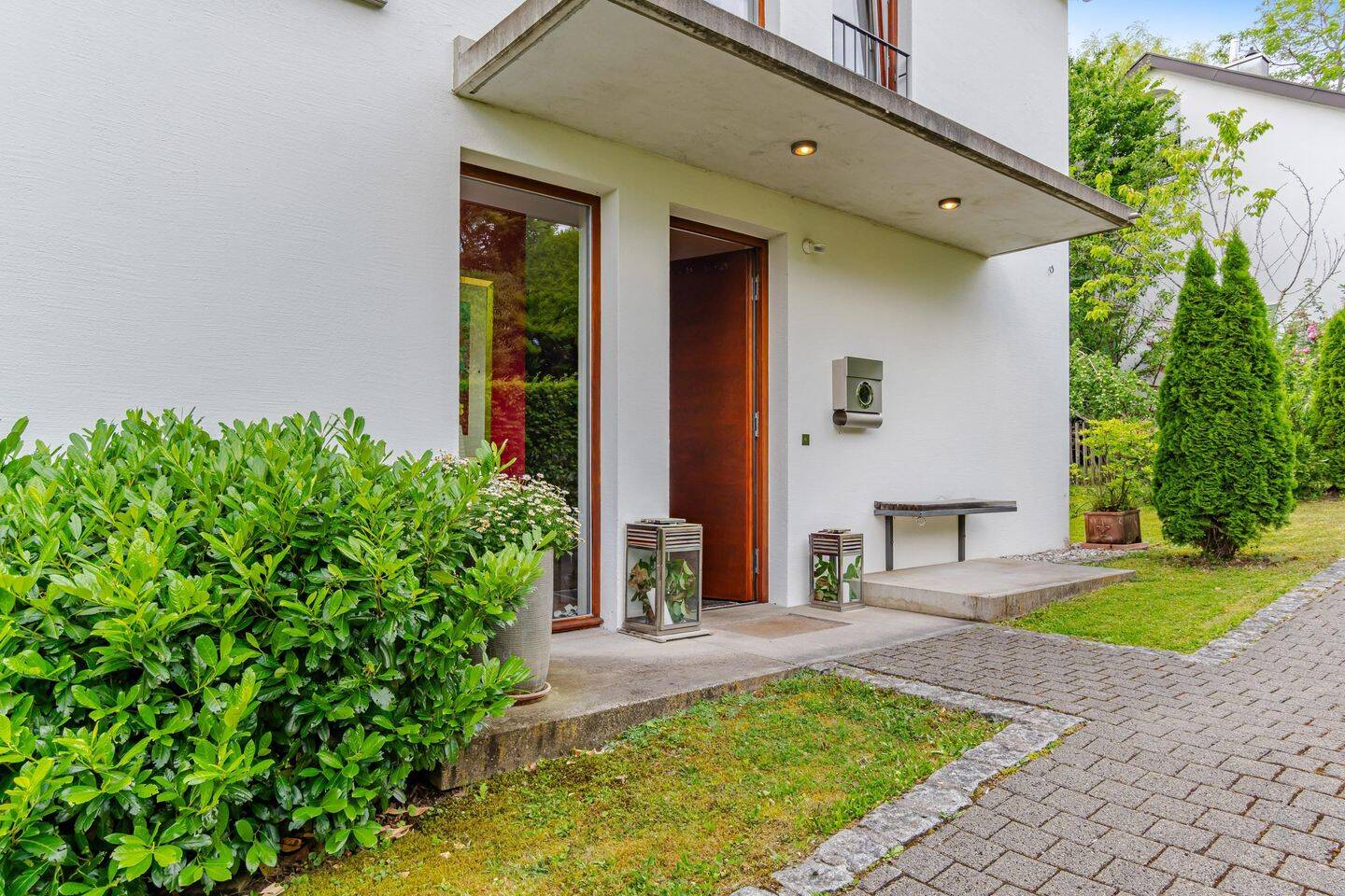 Exklusives Architektenhaus mit Alpenblick in Bestlage von Icking