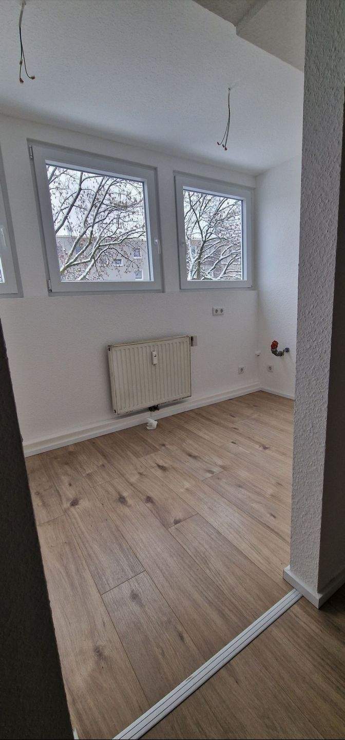 Erstbezug nach Sanierung, 2 1/2 Zimmer Dachgeschosswohnung in der City in gepflegtem Objekt – Bottrop – Vorschaubild 8