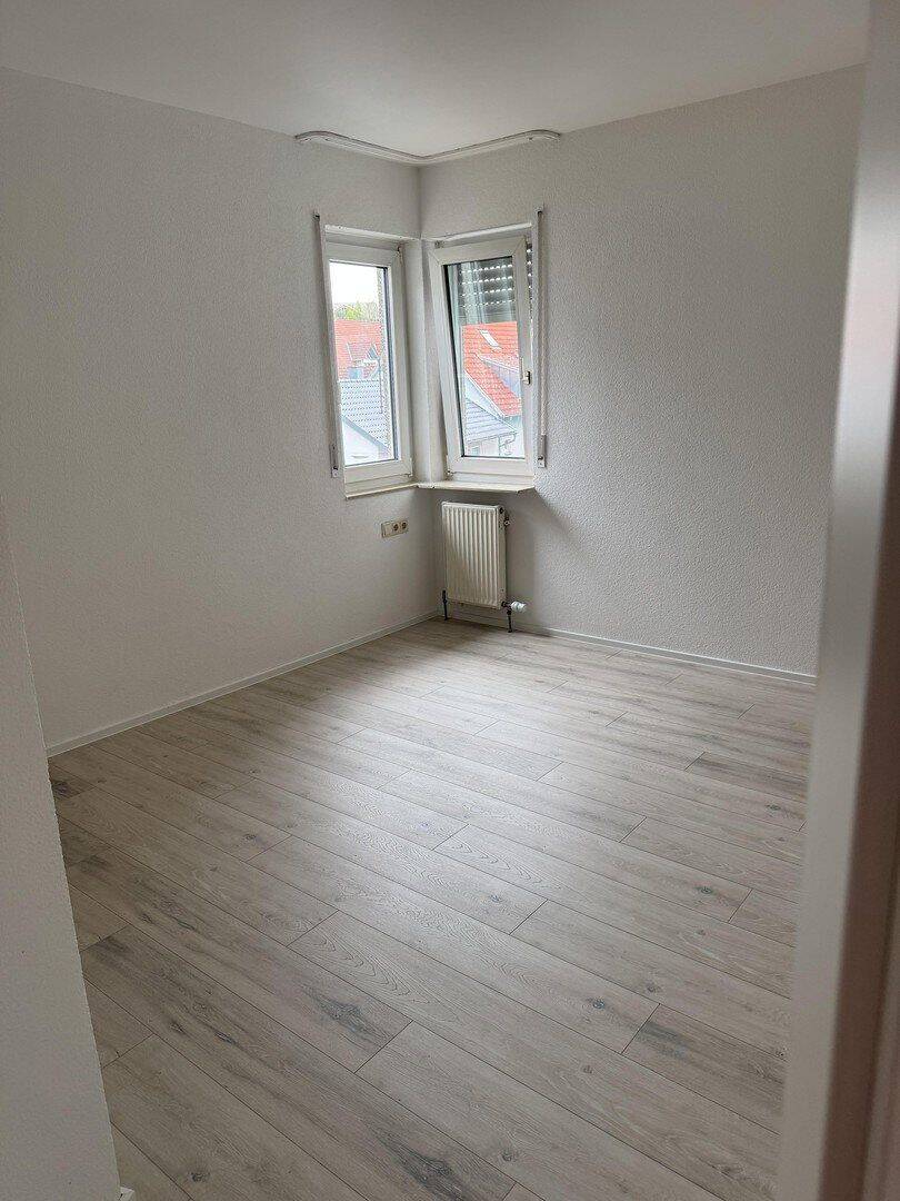 Neu Renovierte Wohnung zu vermieten – Kirchardt – Vorschaubild 3