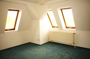 Altbau - 2 Zimmer - Dachgeschosswohnung in Falkensee-Finkenkrug bahnhofsnah – 14612 Falkensee – Vorschaubild 3