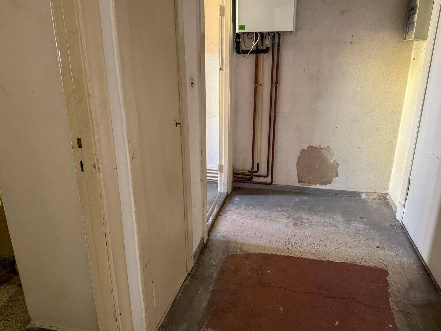 1-Zimmer-Altbauwohnung mit großem Wohnbereich und individuellem Ausbaupotenzial im Bayrischen Viertel – Berlin – Vorschaubild 5