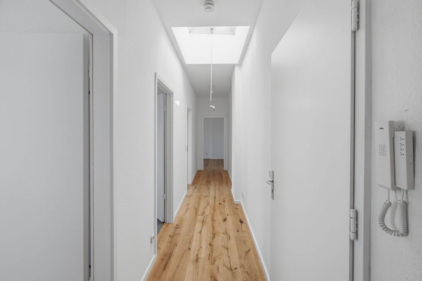 Wohnen über den Dächern von Prenzlauer Berg - 2-Zimmer-Wohnung mit Terrasse – Berlin – Vorschaubild 3