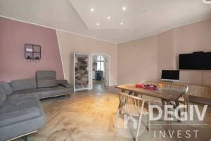 Kaufen und später einziehen - 4-Raum-Altbau 90 m² in der Düsseldorfer Altstadt – 40213 Düsseldorf – Vorschaubild 6