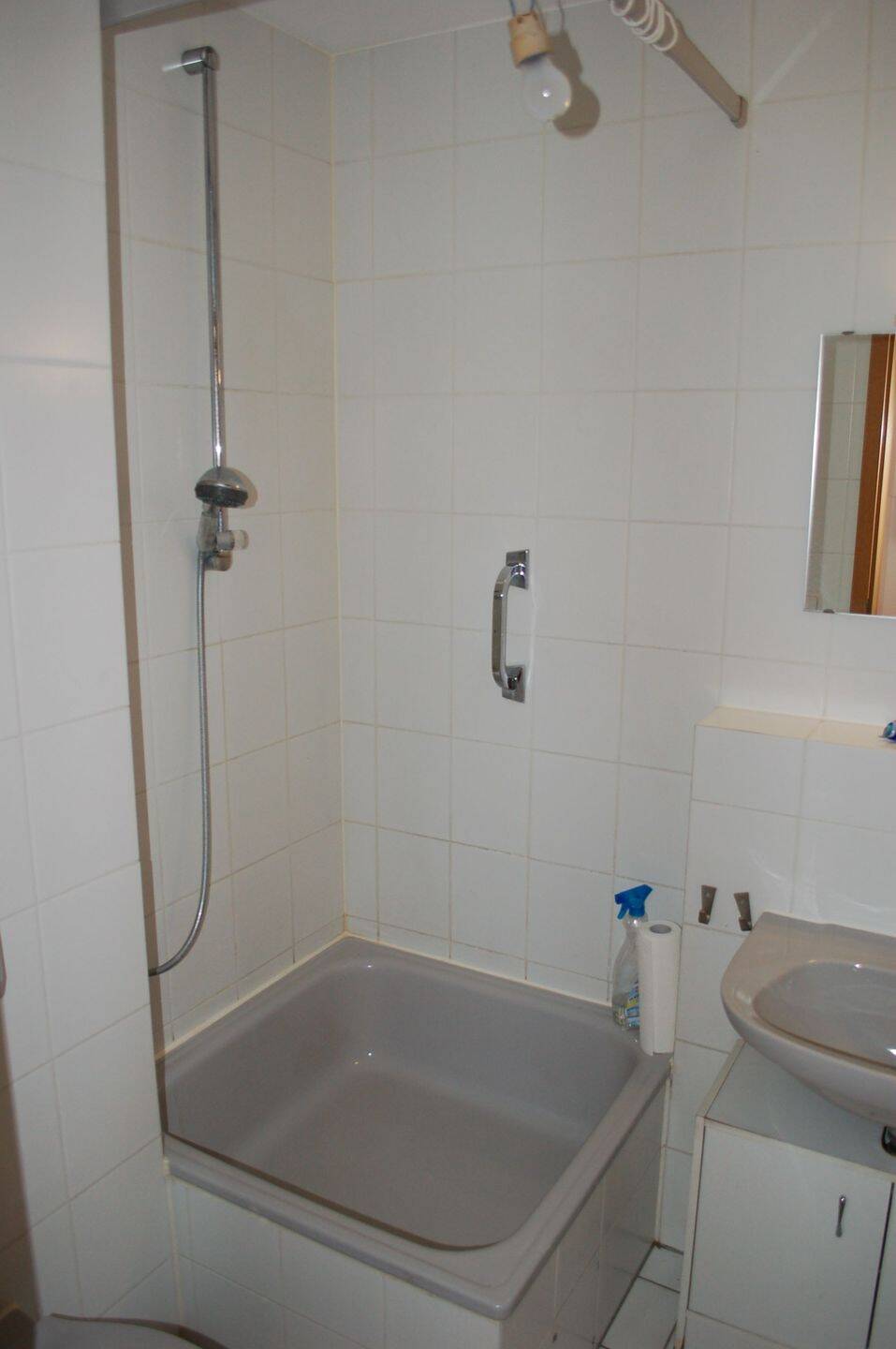 Gemütliche 1,5 Zimmerwohnung mit Balkon und Kochnische, inkl. TG-Stellplatz – Darmstadt – Vorschaubild 5