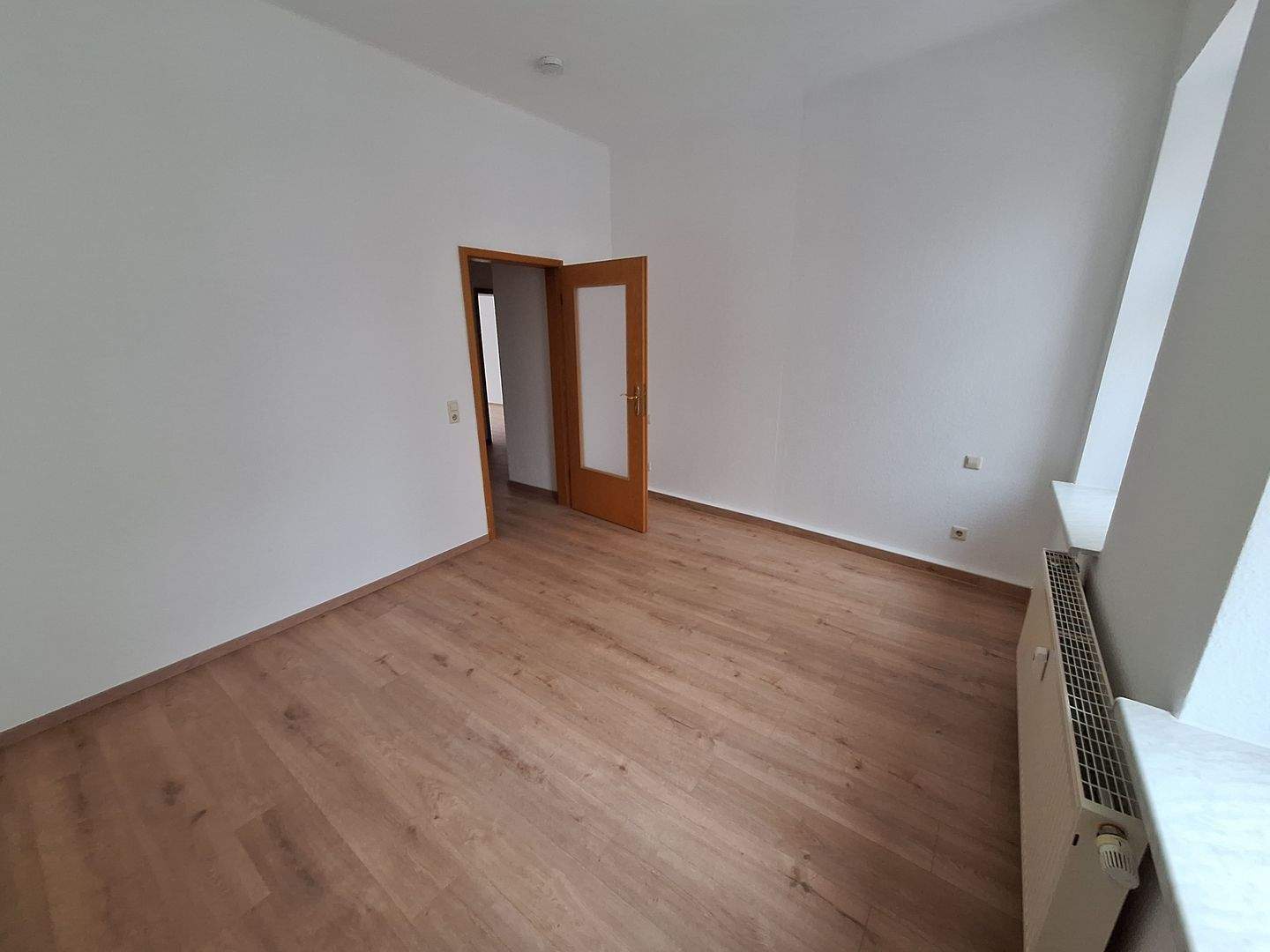 +++NEU RENOVIERT+++GOHLIS+++HELL+++2 ZIMMER+++GROSSES WOHNZIMMER+++EINBAUKÜCHE+++TOP GRUNDRISS+++HELL+++PARK+++BESTE INFRASTRUKTUR+++ – Leipzig – Vorschaubild 8
