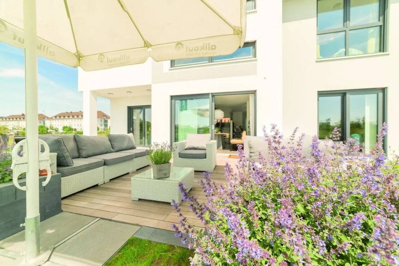 Ihr Traumhaus in Stuttgart: moderne Doppelhaushälfte für individuelle Wohnbedürfnisse – Stuttgart – Vorschaubild 5