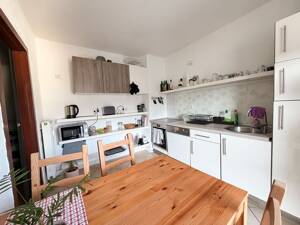 Attraktive Kapitalanlage nahe der Donau – Vermietete 3-Zimmer-Whg mit Balkon und Stellplatz – 89231 Neu-Ulm – Vorschaubild 4