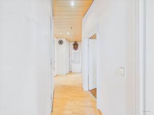 Charmante 2-Zimmer-Altbauwohnung in Stuttgart - Ideal für Paare & Anleger