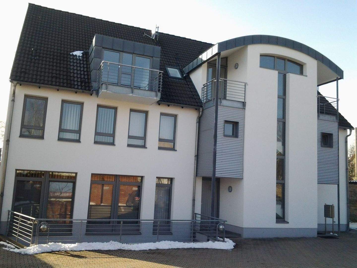 Attraktives Mehrfamilienhaus in ruhiger Lage – Weimar – Vorschaubild 3