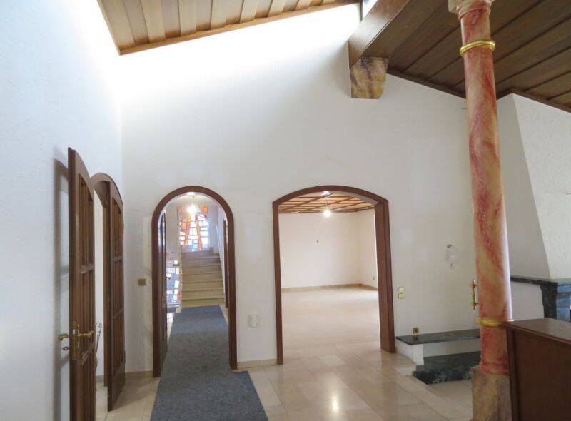 BAMBERG-NÄHE KLINIKUM: FREISTEHENDES HAUS(=ca.182m2) MIT WINTERGARTEN+OFFENER KAMIN+GARAGE FÜR 719.000,-EURO – Bamberg – Vorschaubild 3