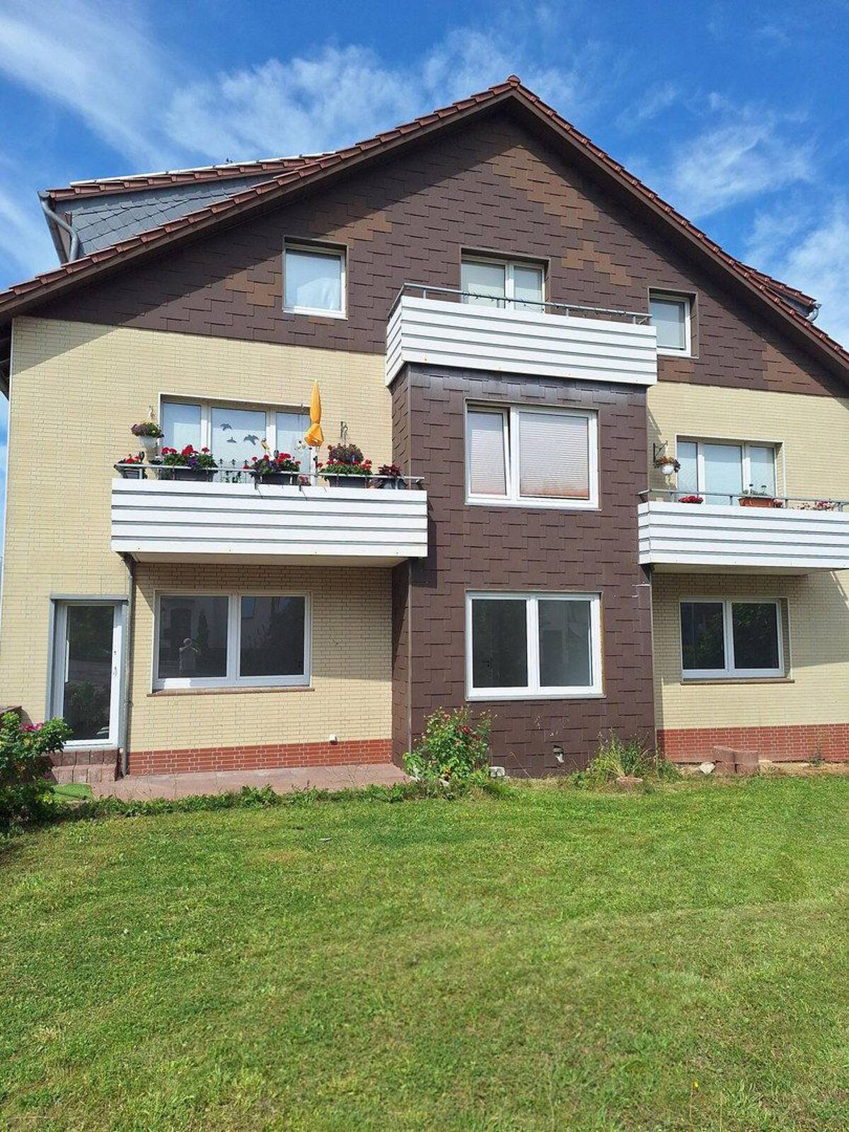 Erstbezug nach Renovierung - 3 Zimmer in Bad Nenndorf – 31542 Bad Nenndorf – Bild 1 von 9