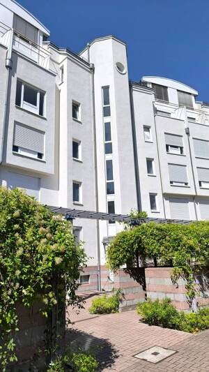 3-Zi-Wohnung auf dem Kästrich für 2-3 Jahre – 55116 Mainz – Vorschaubild 2