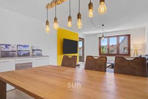 SONNE. STADT. ZUHAUSE! - Gepflegte 3-Zimmer-Wohnung mit Südbalkon, Tiefgarage und niedrigem Hausgeld