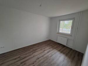 Modernisierte 2,5 Zimmerwohnung zur Miete in Lübeck -Wentzel Dr. – 23566 Lübeck – Vorschaubild 3