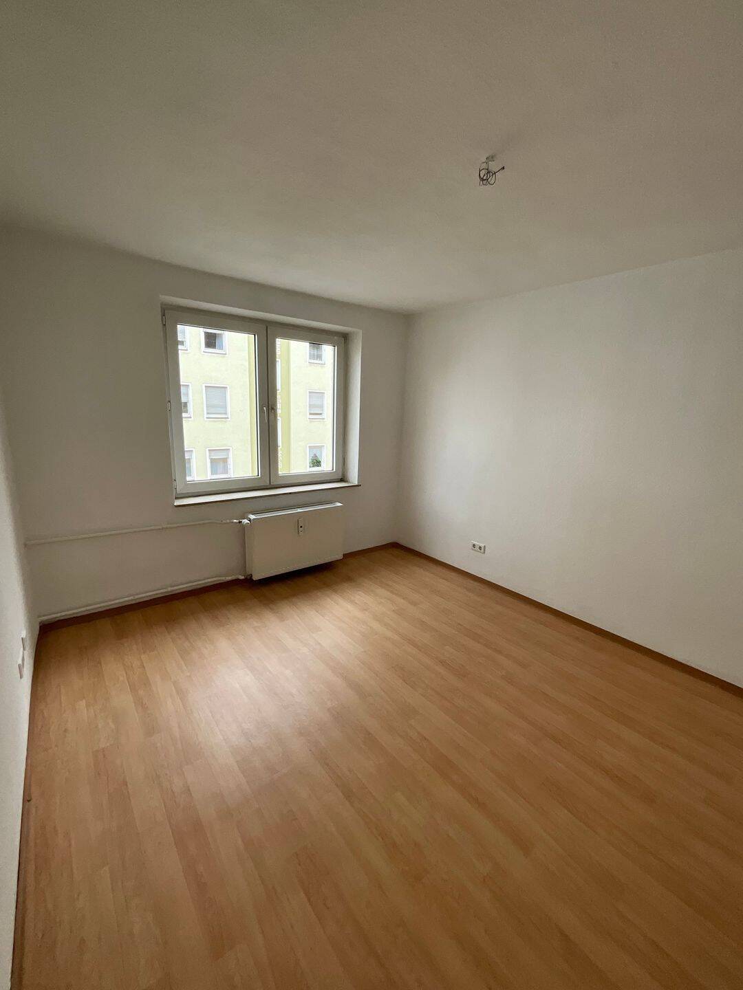 ... So geht's also auch: ... Leben Sie ... Anders ... ! Herzklopfen. ... bis bald! – Nürnberg – Vorschaubild 6