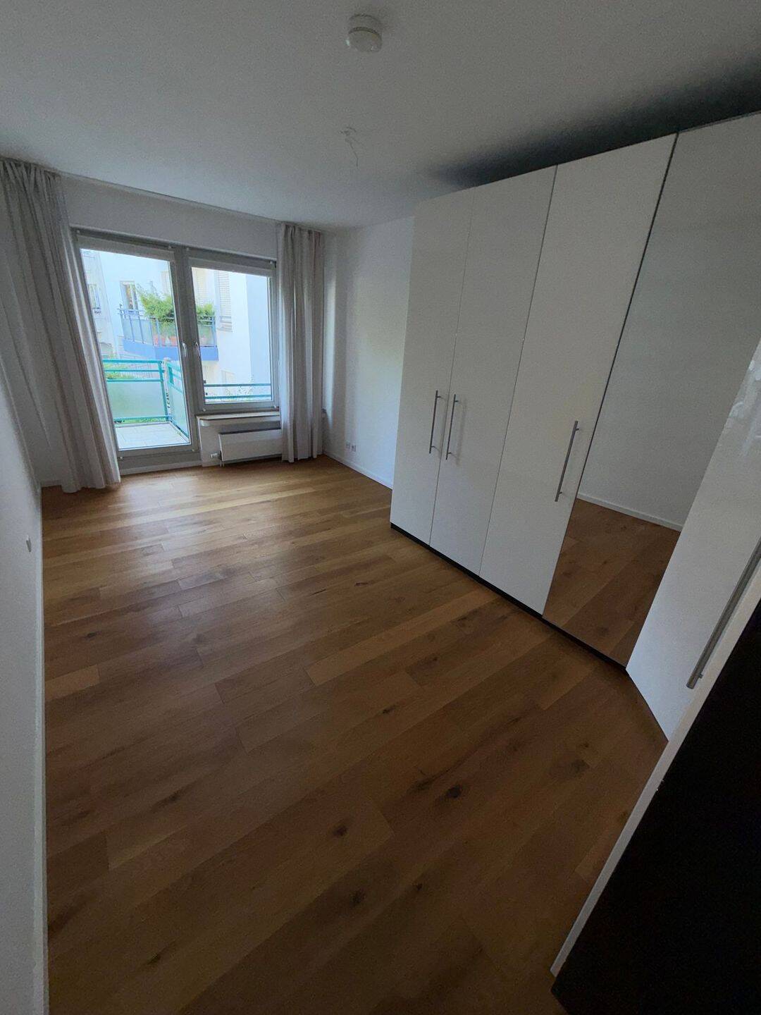 D-Oberkassel: RARITÄT! Modernes familienfreundliches Town- Haus, zentral, ruhig, Garten – Düsseldorf – Vorschaubild 5