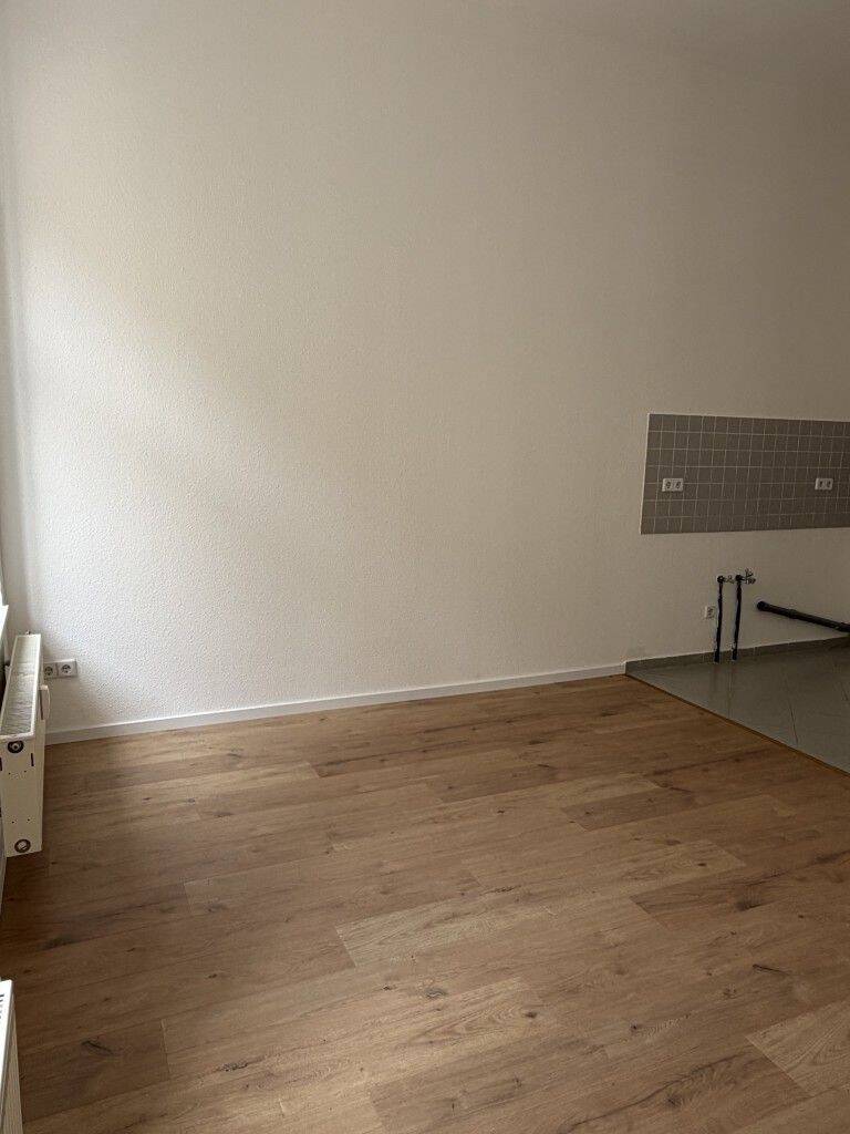 Sanierte 2-RW mit offener Wohnküche und Aufzug sucht Nachmieter – Leipzig – Vorschaubild 5