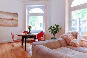 Hamburg-Neustadt: Elegante Altbauwohnung in bester Lage – 20355 Hamburg – Vorschaubild 3