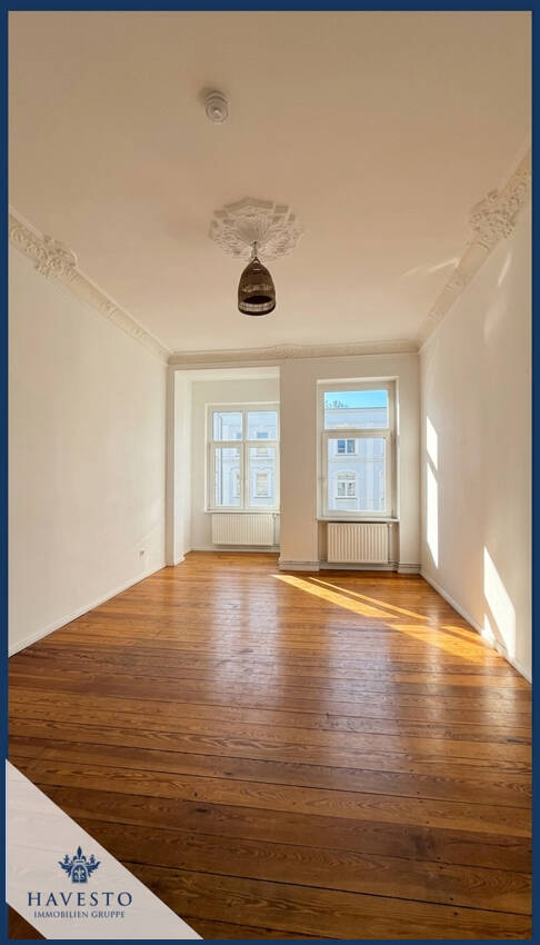 Charmante 3-Zimmer-Wohnung in bester Lage Stadtfeld-Ost mit Badewanne, Dusche & optionaler EBK