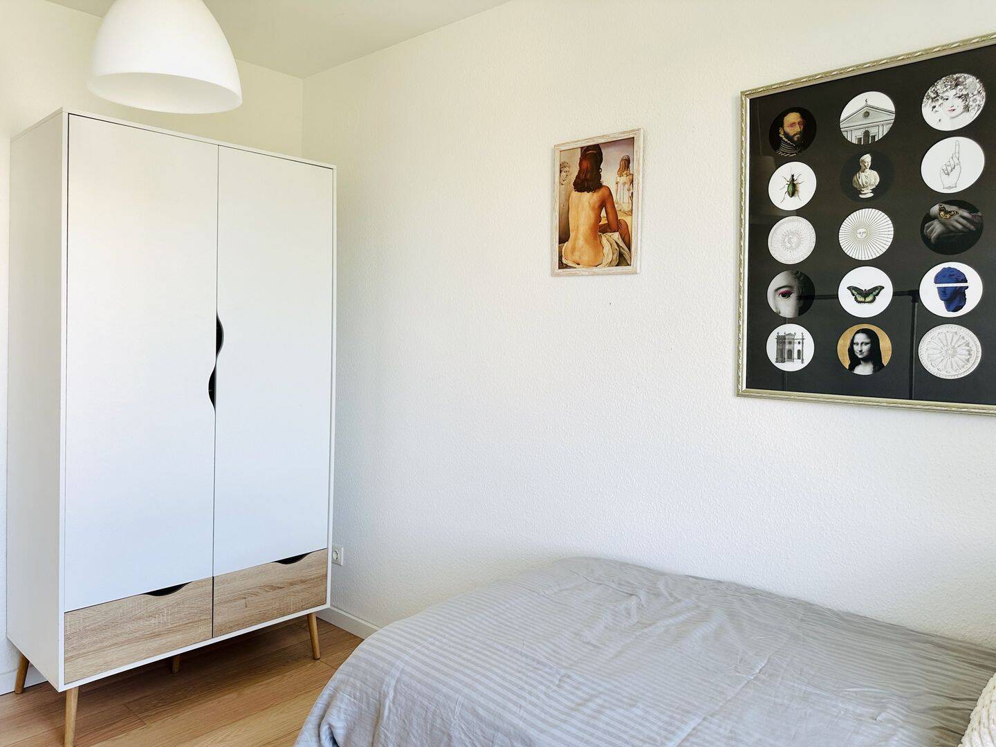 möbliert 3-Zi in Pankow + Tiefgarage - mindestens 1 max. 2 Jahre | Wannen-Bad | EBK | Balkon | LIFT – Berlin – Vorschaubild 8