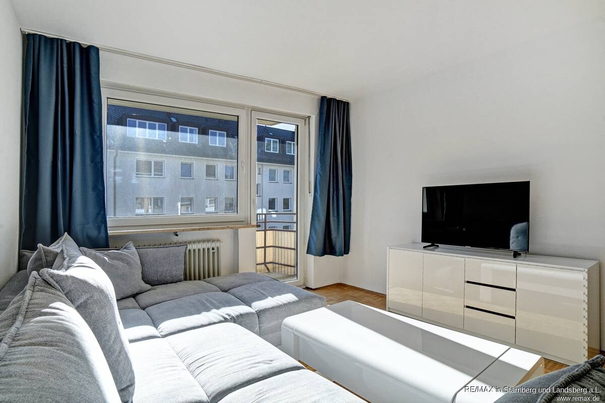 Schon diese Woche besichtigen: Sendling, Sonnig, frei: zum Selbstbezug, hell, ruhig und zentral, 2 Zi., ca. 70m² WNFL. Balkon