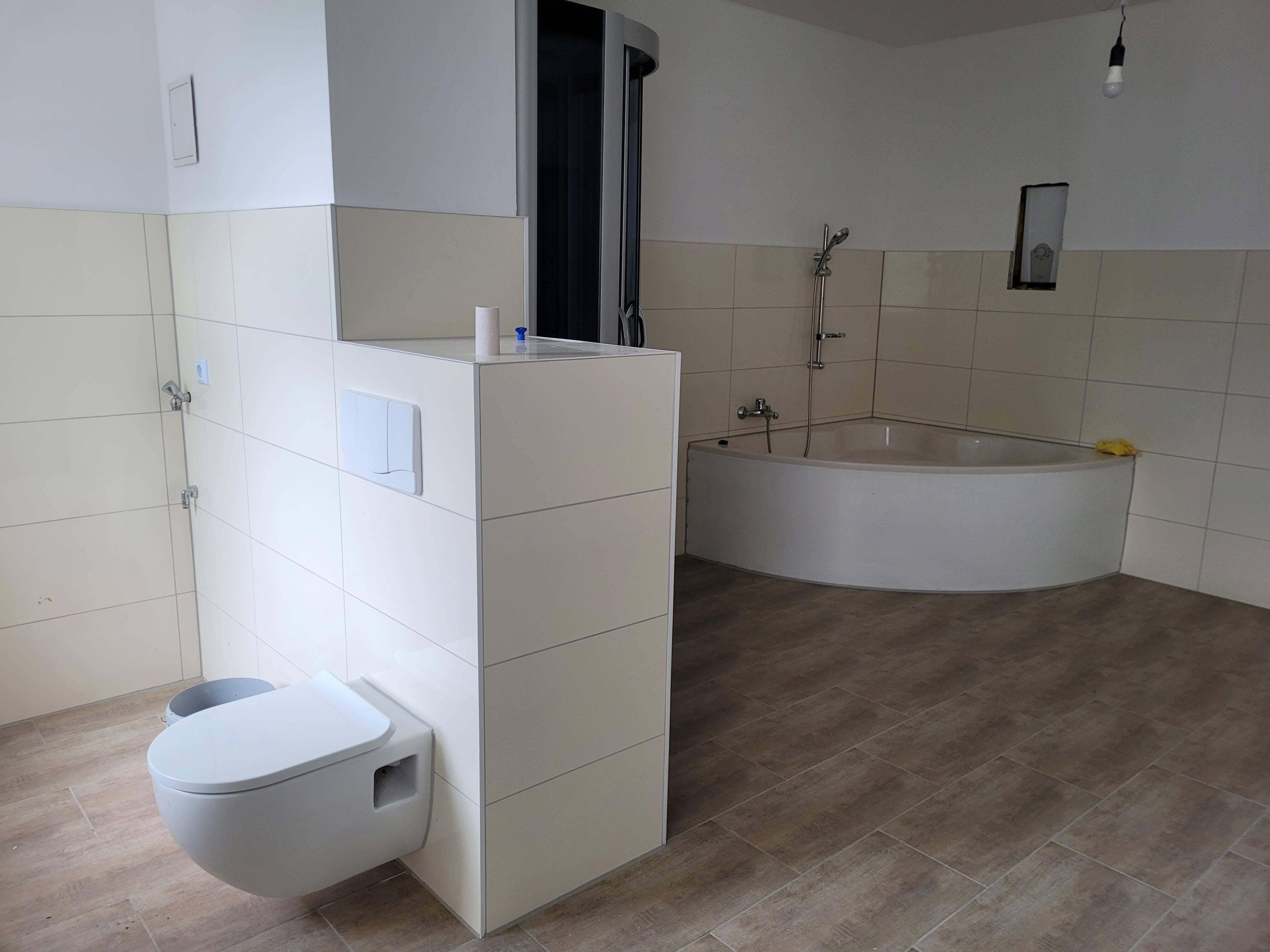 Ihre neue Traumwohnung mit Dusche, Wanne, Balkon – Chemnitz – Vorschaubild 5