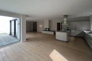 Stil & Raum im Brucker Holt! Exquisite Luxus-Wohnung mit EBK, Kamin & Gartenterrasse – 45133 Essen – Vorschaubild 8