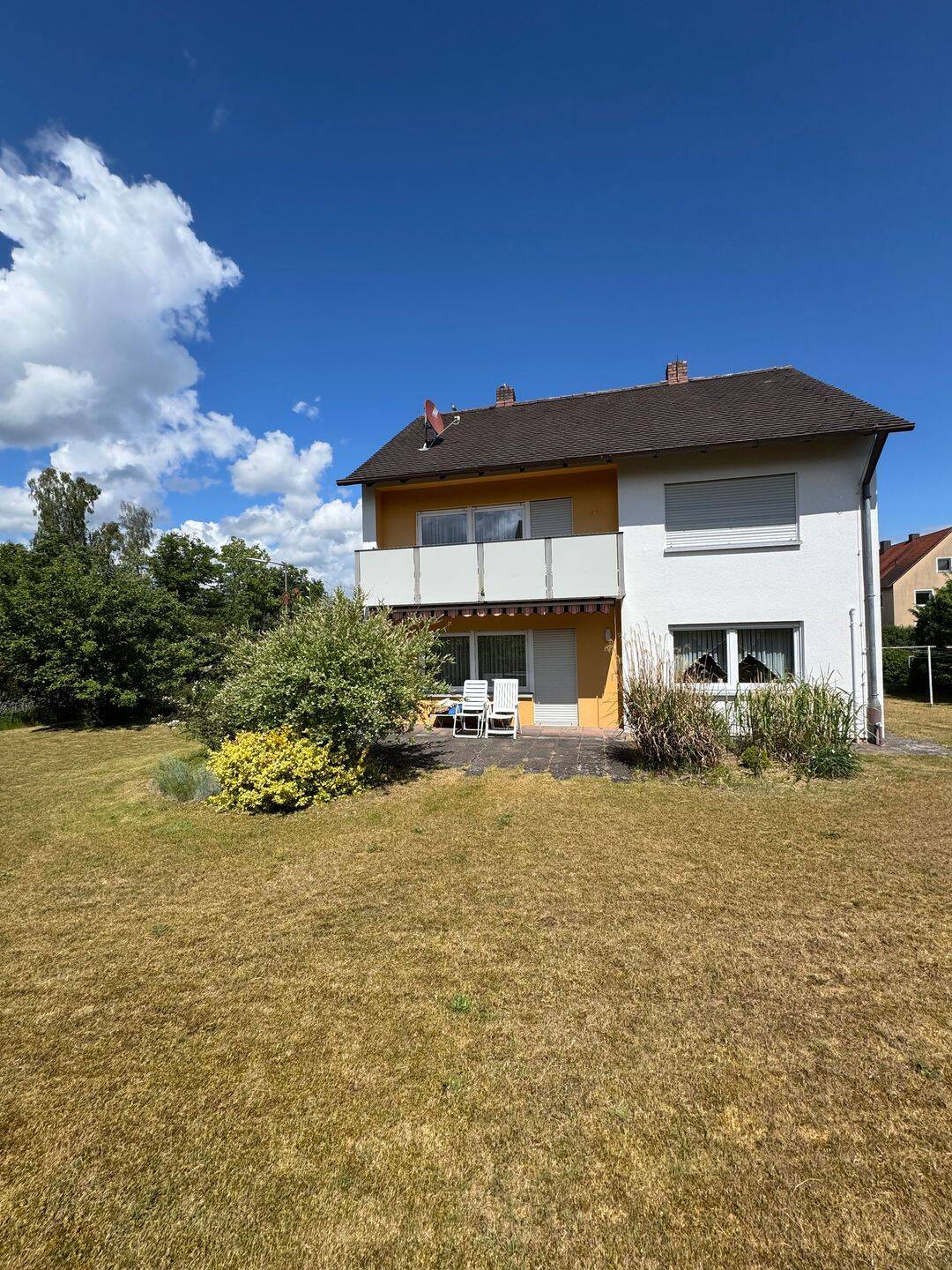 Gemütliches Einfamilienhaus mit Renovierungsbedarf in Heideck – Heideck – Vorschaubild 2