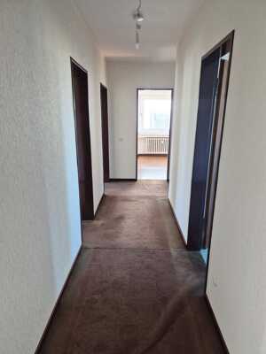 Großzügige 4-Zimmerwohnung mit Balkon in begehrter Wohnlage von Bonn-Röttgen! – 53125 Bonn – Vorschaubild 4