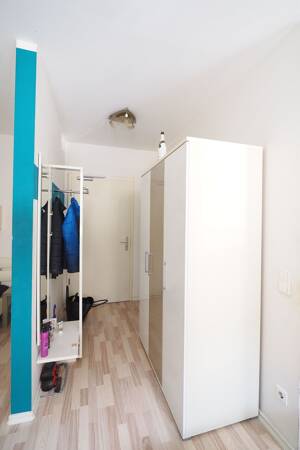 Moderne und gemütliche sowie teilmöblierte 1- Zimmerwohnung mit Außenstellplatz - attraktive Kapitalanlage – 90762 Fürth – Vorschaubild 8