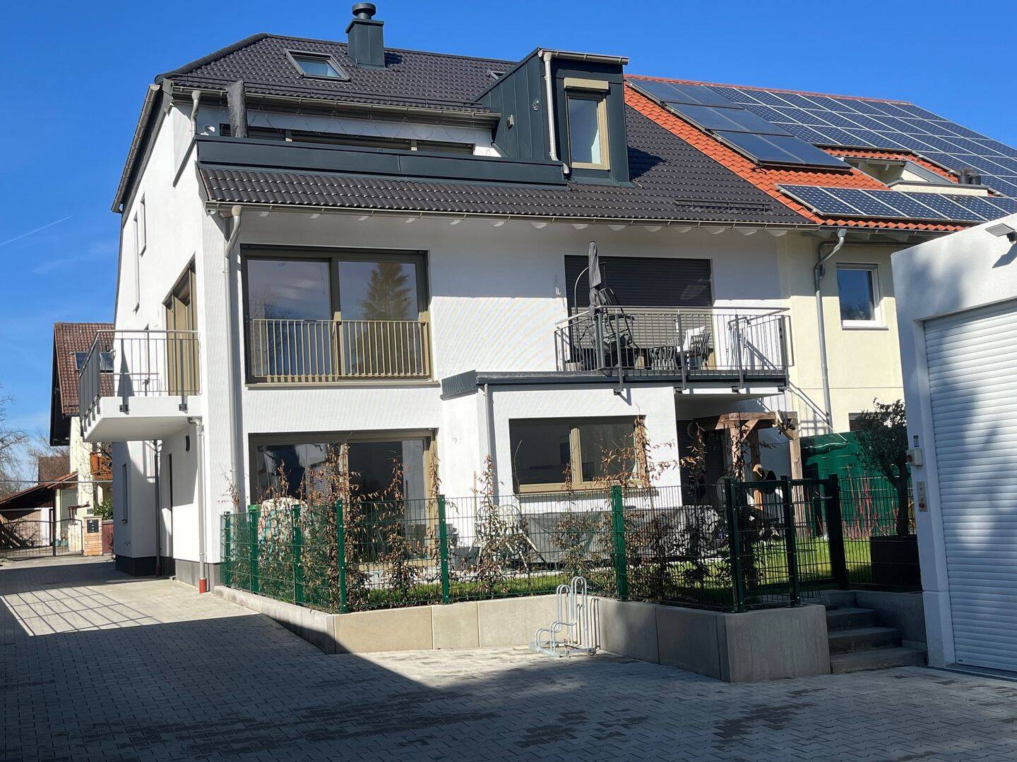 MÜNCHNER IG: ERSTBEZUG Juni 26 - Hochwertige ETW in ruhiger Lage mit Blick ins Grüne! – München – Bild 1 von 9