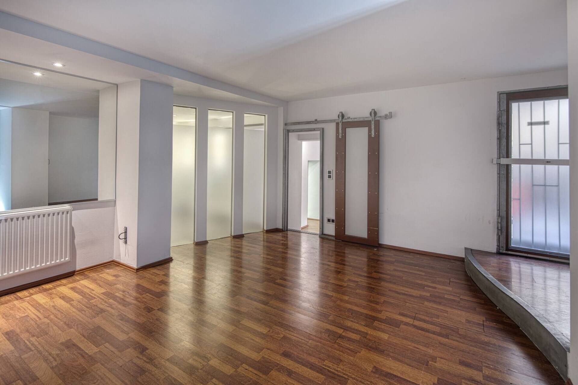 Souterrainwohnung in 50674 Köln mit 168 m² kaufen