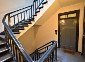 BEZUGSFREI - CHARMANTER 2 - ZIMMER - ALTBAUKLASSIKER + SÜD-BALKON + 2.OG + RUHIGLAGE – 12167 Berlin – Vorschaubild 3