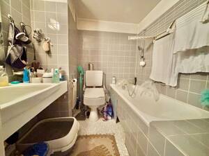 Renovierungschance in Düsseldorf-Lörick: 2-Zimmer-Wohnung mit perfektem Grundriss und TG-Stellplatz – 40547 Düsseldorf – Vorschaubild 6
