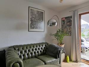 (EF1063_M) Kassel-Stadt: Kirchditmold, preiswerte möblierte Dachgeschosswohnung mit Balkon in ruhiger Randlage – 34130 Kassel – Vorschaubild 2
