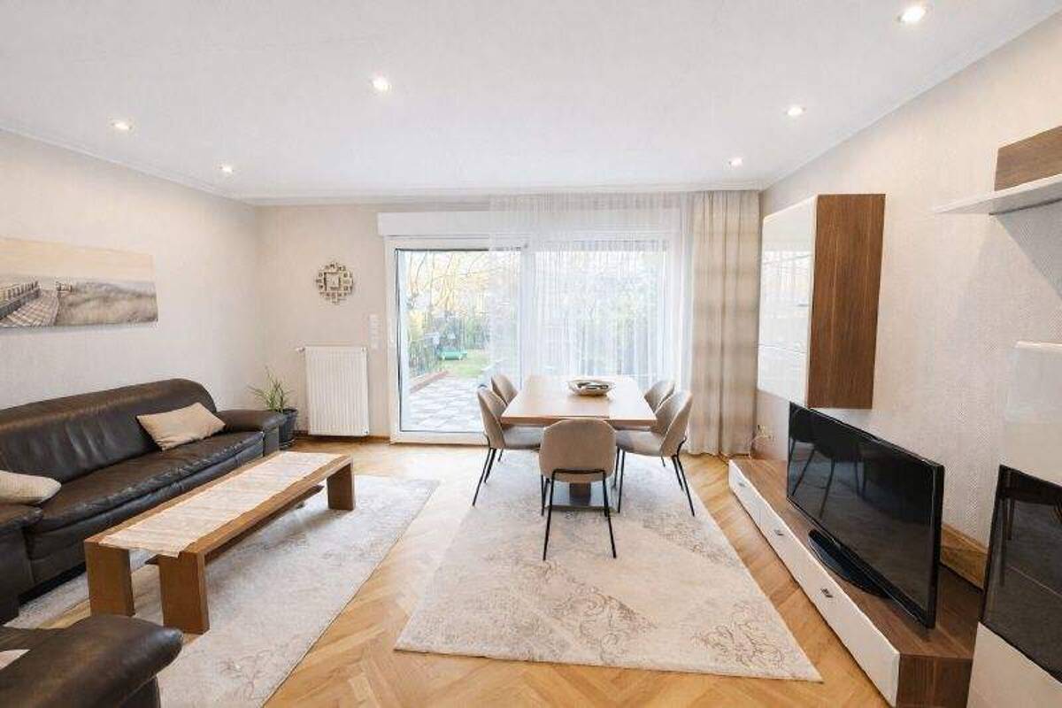 Ihr neues Zuhause: Bungalow mit Südterrasse, großer Garten in Lichterfelde – 12207 Berlin – Bild 1 von 9