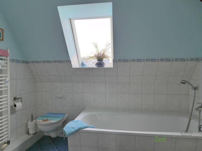 (EF1337_M) Dresden: Briesnitz, geschmackvoll möblierte, preiswerte Maissonette-Wohnung mit PKW-Stellplatz – Dresden – Vorschaubild 7