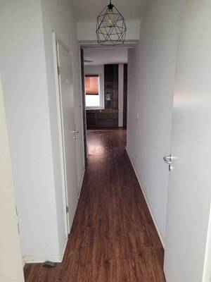 Geräumige 3-Zimmer-Wohnung mit Terrasse im Herzen von Bochum – 44787 Bochum – Vorschaubild 7