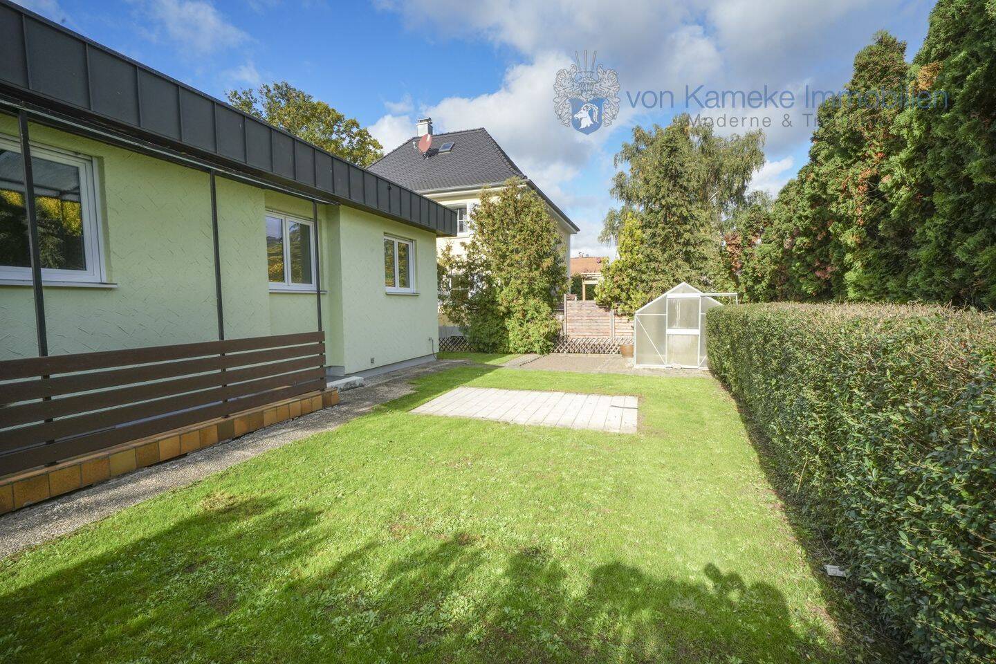 Hochwertig modernisierter Bungalow mit großem Grundstück, Doppelgarage & Ausbaureserve – Nürnberg – Vorschaubild 3