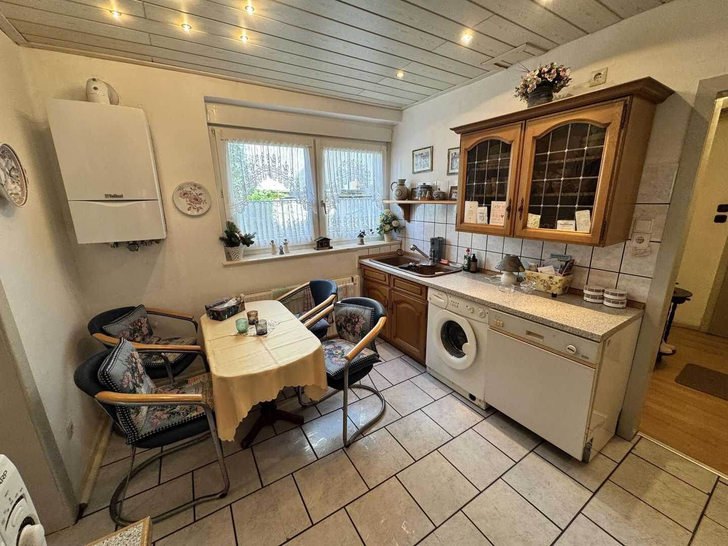 Mehrfamilienhaus mit großem Potential – Duisburg – Vorschaubild 2