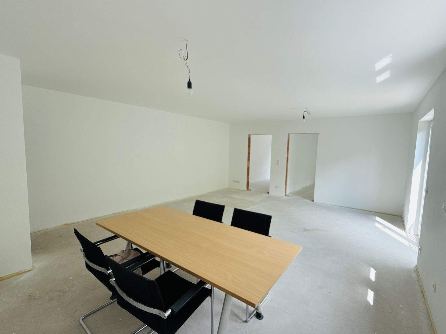 Neubau 3 ZKB Erdgeschoss mit Terrasse - Fernwärme - KFW 55EE – Ingolstadt – Vorschaubild 3