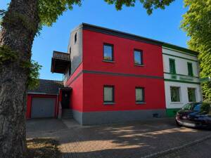 3-Zimmer-Dachgeschosswohnung mit Balkon und Garage in Dortmund-Kirchlinde