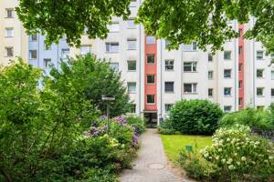 2,5% Prov. - frei lieferbar - renovierungsbedürftig