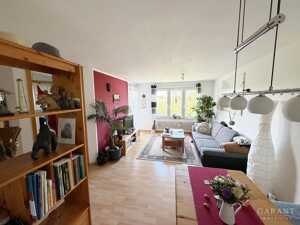 Charmante 2 1/2 Zimmer-Wohnung mit Balkon in ruhiger Lage von Stuttgart-Mühlhausen