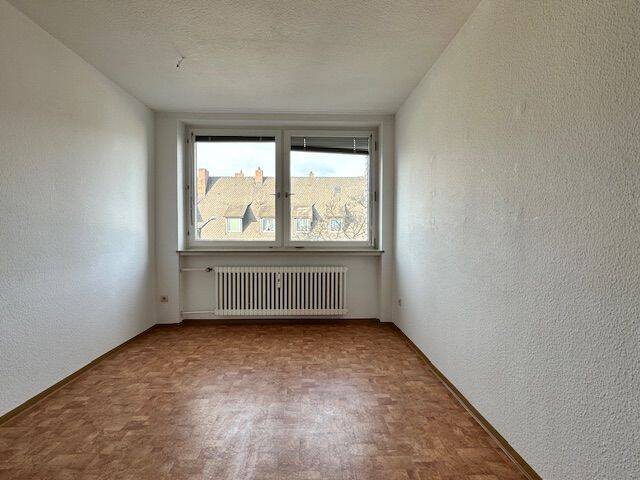 Freie 3-Zimmer-Wohnung mit neuen Fenstern in Nürnberg-Laufamholz – sofort bezugsbereit – Nürnberg – Vorschaubild 6