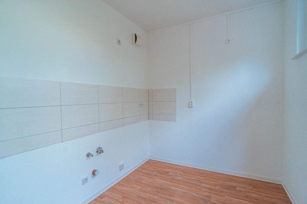 1-Raum-Wohnung mit Balkon auf dem südlichen Sonnenberg – Chemnitz – Vorschaubild 4