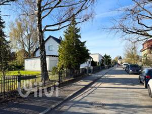 Doppelhaushälfte mit viel Potential in Marienfelde: 115 m², Terrasse, gr. Garten, Keller, Garage – 12277 Berlin – Vorschaubild 4