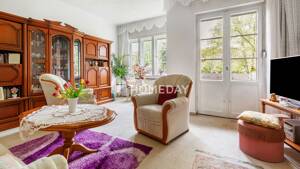 Charmante 2-Zimmer-Wohnung mit Loggia im denkmalgeschützten Altbau – 13407 Berlin – Vorschaubild 1